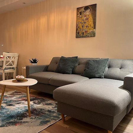 Aura'S Serenity Apartment Виена Екстериор снимка