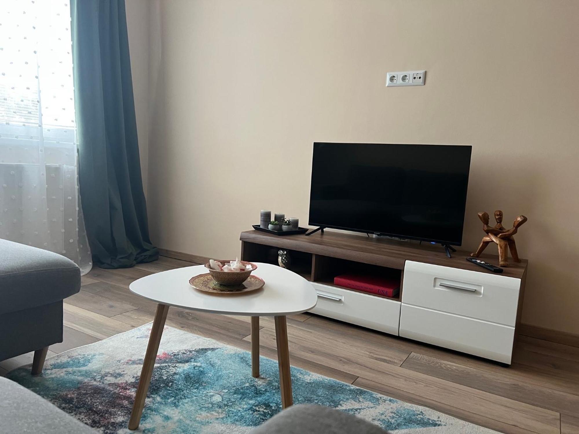 Aura'S Serenity Apartment Виена Екстериор снимка