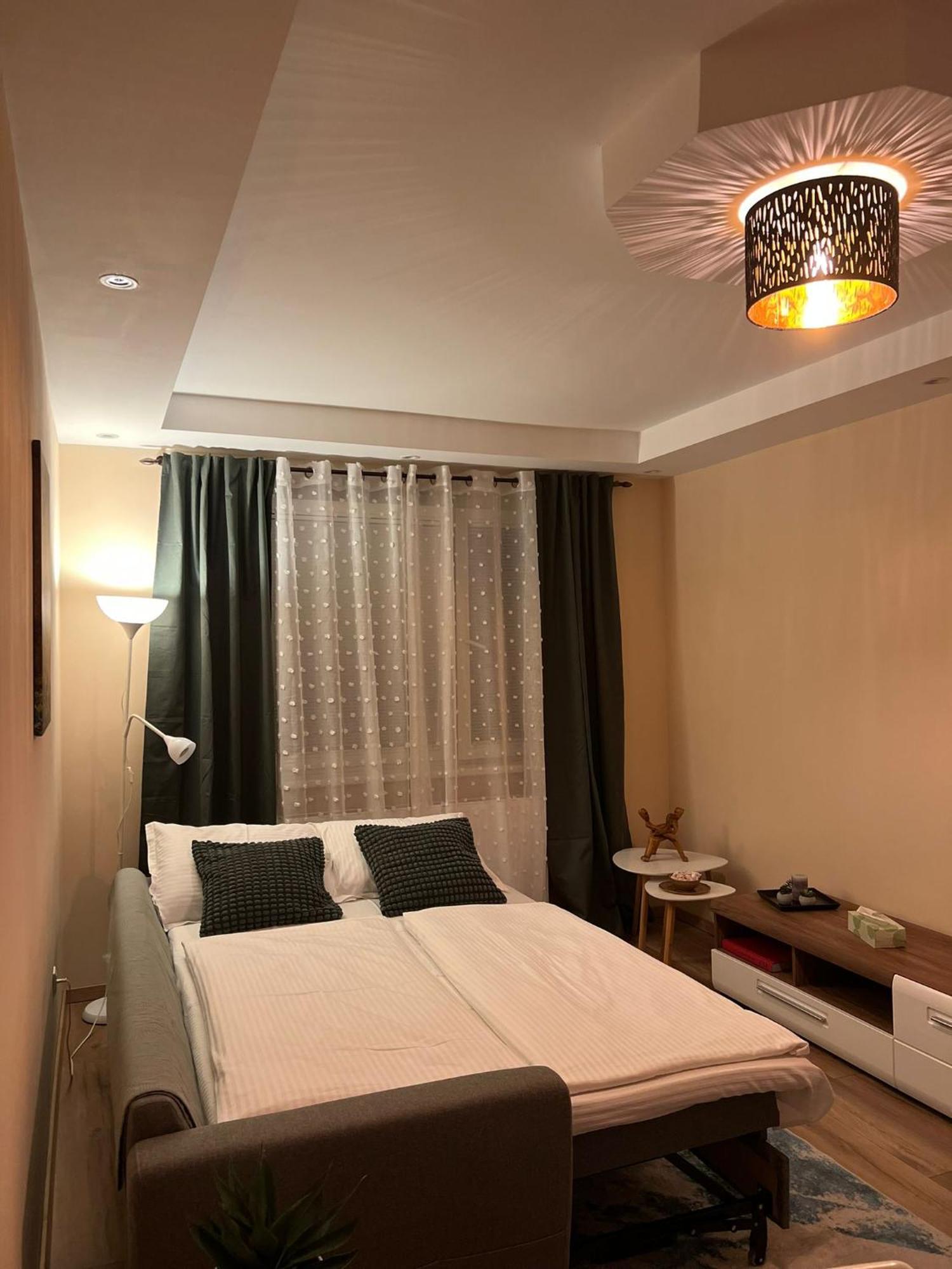 Aura'S Serenity Apartment Виена Екстериор снимка