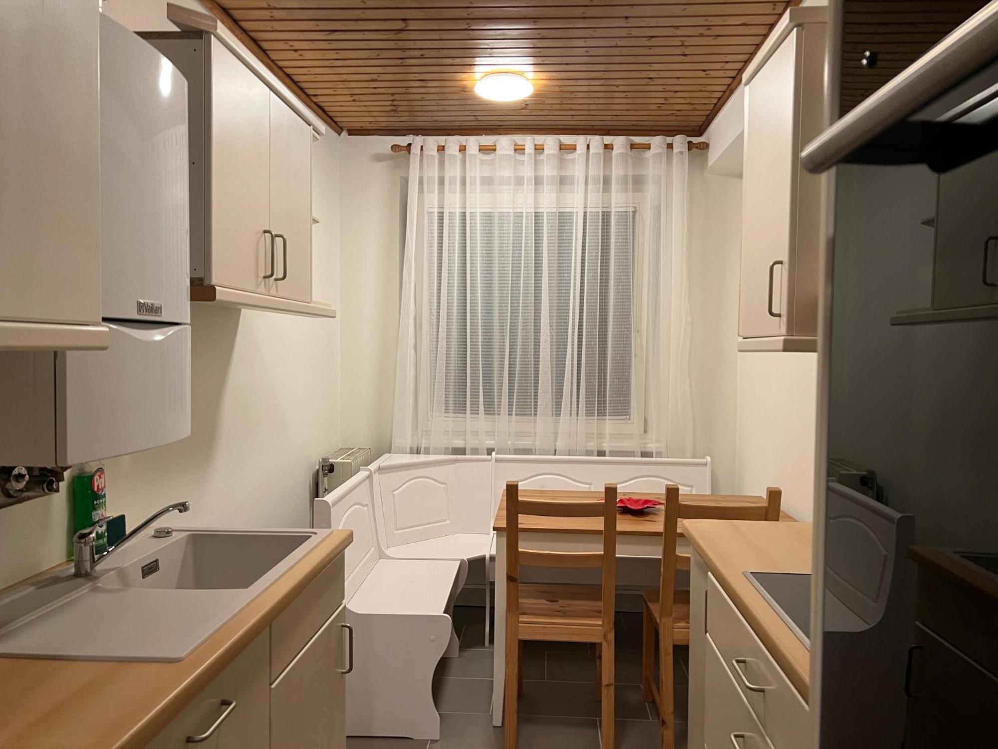 Aura'S Serenity Apartment Виена Екстериор снимка